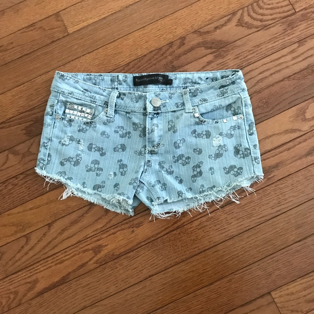 Studded skull shorts